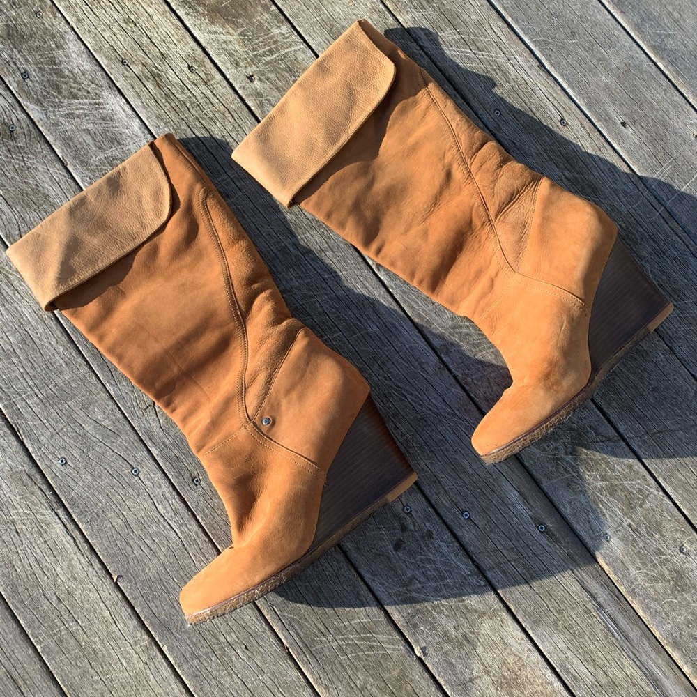 Women’s Ravenna Ugg Boot wedge